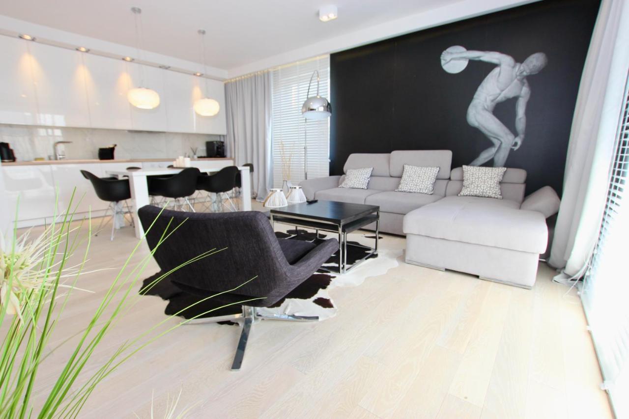 Apartamenty Bursztynowe Komnaty Darłówko Exterior foto