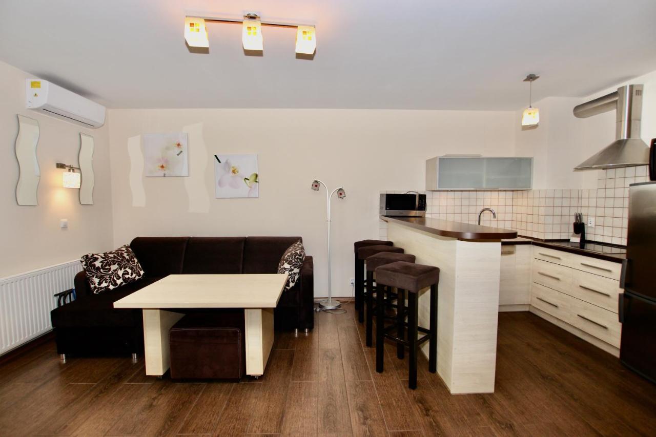 Apartamenty Bursztynowe Komnaty Darłówko Exterior foto
