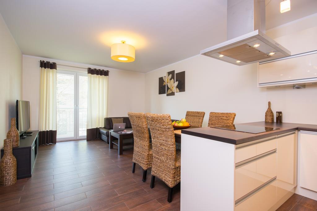 Apartamenty Bursztynowe Komnaty Darłówko Exterior foto